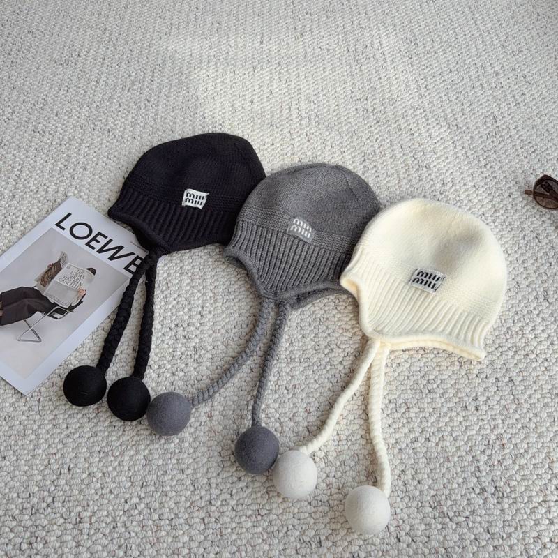 Miumiu Hat dx35